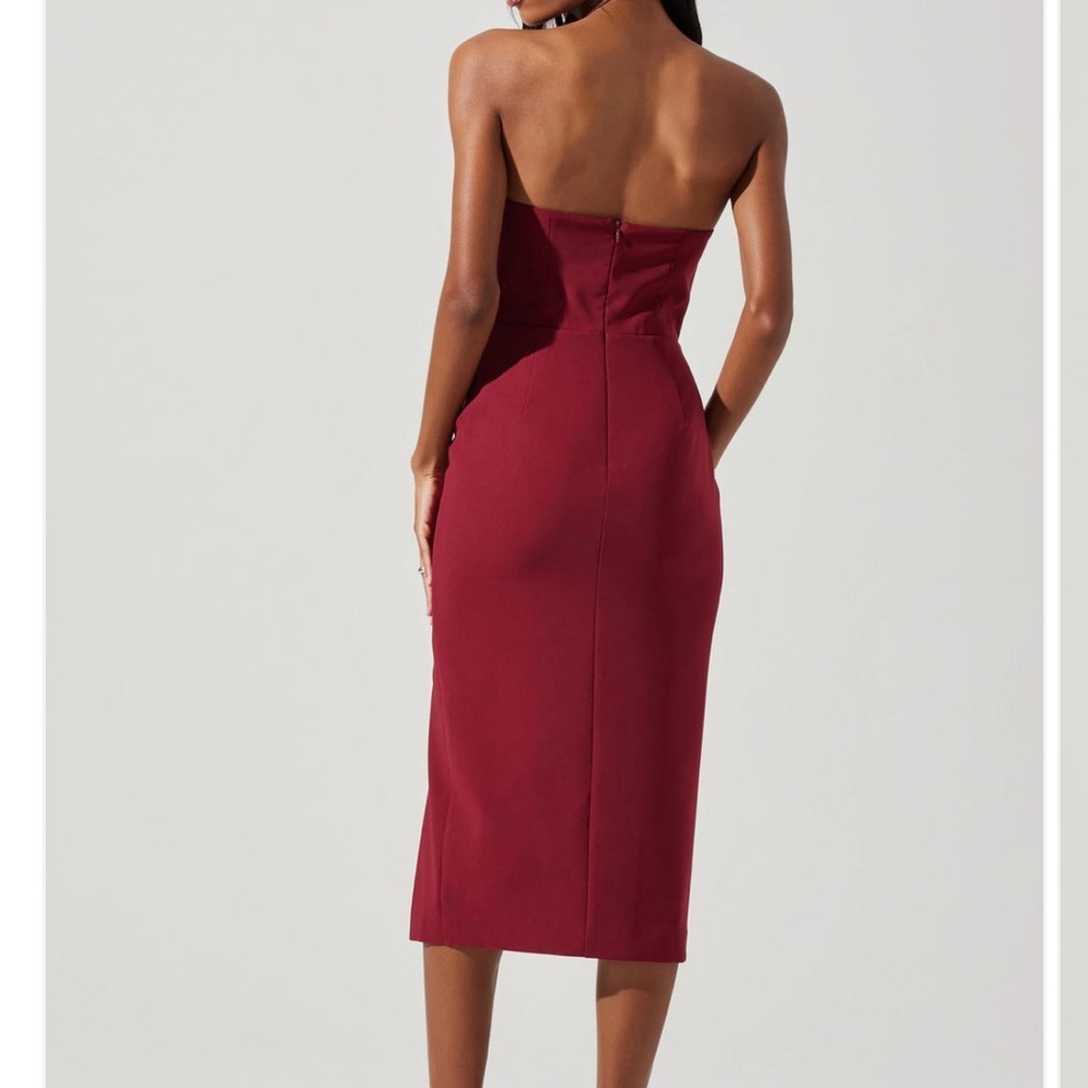 ASTR The Label Melani Embellished Midi Dress - Picture 2 of 3